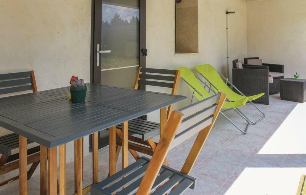 Maison 4 Etoiles Et Studio 3 Etoiles Independants Avec Piscine L'Isle-sur-la-Sorgue Kültér fotó
